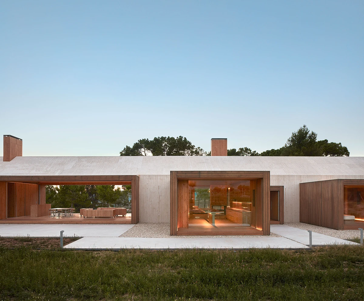 COUNTRY RETREAT IN FONTANARS DELS ALFORINS