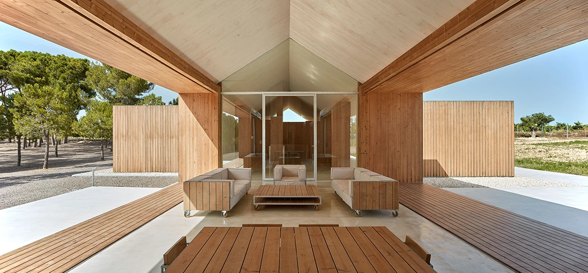 COUNTRY RETREAT IN FONTANARS DELS ALFORINS