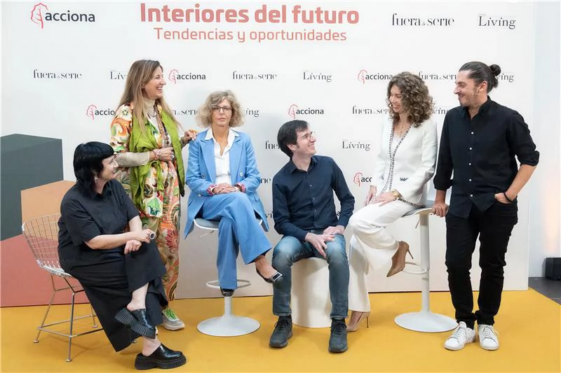 Interiores del Futuro: Juan Ferrero Participa en la Mesa Redonda de Fuera de Serie y Telva Living