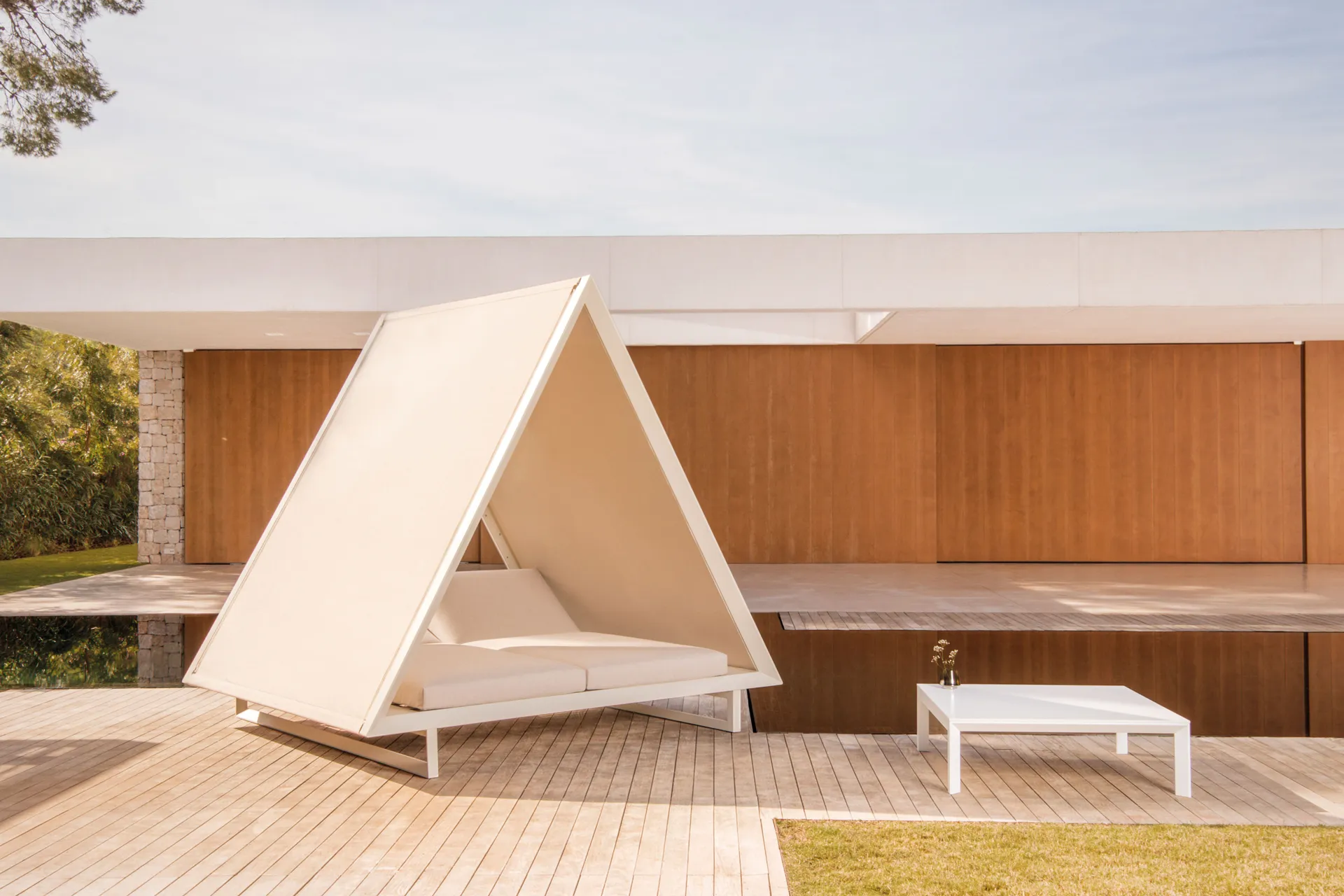 Daybed Vineyard - Ramon Esteve Estudio for Vondom